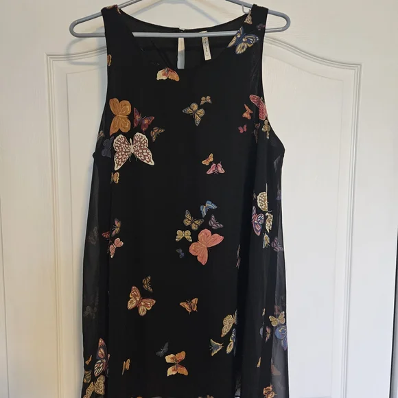 Butterfly Print Black Dress - Picture 1 of 4